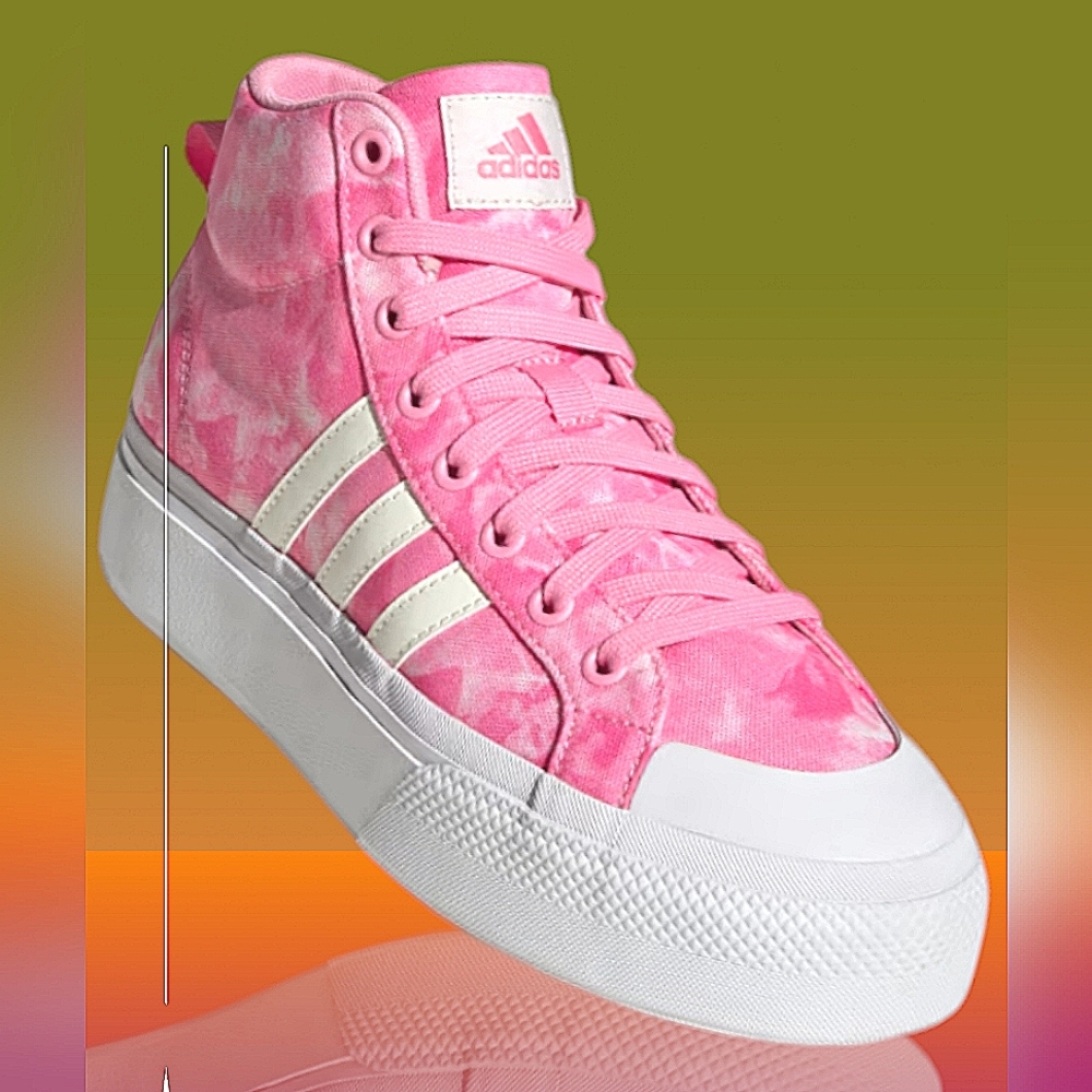NIB ADIDAS Platform Mid Top Sneakers
